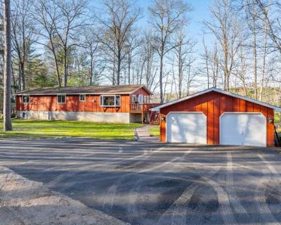 3 Bedroom 2BA 2529 ft Single Family Home For Sale in EAGLE RIVER, WI