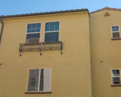2 Bed 2 Bath Preforeclosure Property in Ladera Ranch, CA 92694 - Adelfa St