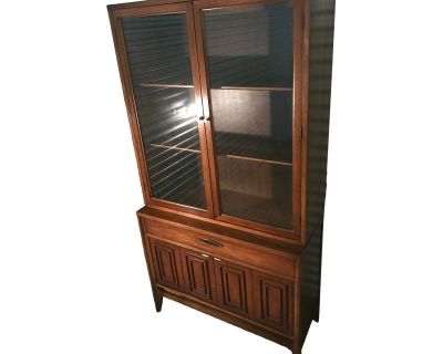 1960s Mid Century Broyhill Sculptra China Cabinet