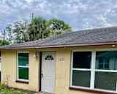 2 Bedroom 1BA 850 ft² Apartment For Rent in New Port Richey, FL 6608 Van Buren St