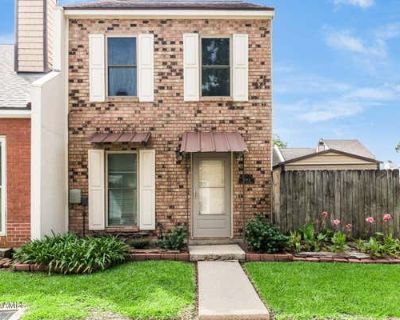 2 Bedroom 2BA 1057 ft Townhouse For Sale in LAFAYETTE, LA