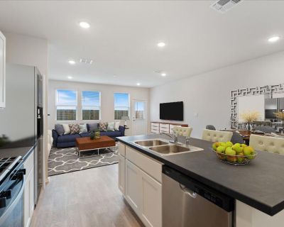 4 Bedroom 3BA 1543 ft² Home For Rent in Maxwell, TX