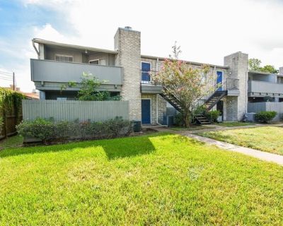 Leawood Blvd Apt,houston, Condo For Rent