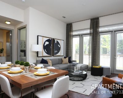 1 Bedroom 1BA 871 ft Furnished Apartment For Rent in Spring, TX