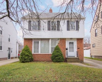 3 Bedroom 1BA Single Family House For Sale in Euclid, OH