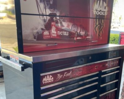 MAC Tools (limited edition) box