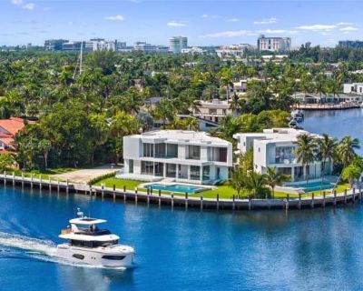 7 Bedroom 9BA 0 ft Apartment For Rent in Hallandale Beach, FL