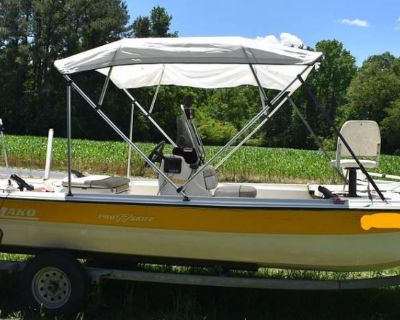 2016 Mako 17 Pro skiff