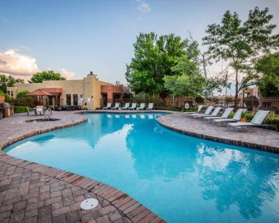 2 Bedroom 2BA 886 ft Apartment For Rent in Santa Fe, NM