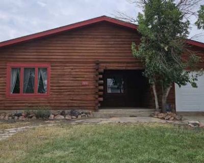 3 Bedroom 1BA 0 ft Pet-Friendly Apartment For Rent in Natrona County, WY