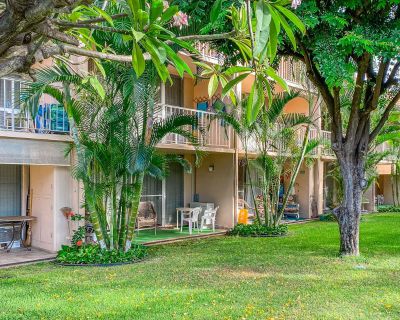 Avg / night: $223. Beach Condo by the Shared Pool w/ Free WiFi, a Full Kitchen, & Furnished Patio | Located in Kihei, HI | 4.41 Stars | 1 Bed, 1 Bath | No Pets. No pets. Max 4 guests. Your next beach getaway awaits at this ground-floor, tropical-themed condo located just steps from the resort pool and a short walk from Kamaole Beach Park II. Ideal for a romantic escape for two or a small family...