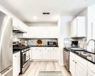 Beautiful 3/BR 2.5/BA Updated Home. image_url. In unit laundry Patio / balcony Granite counters Dishwasher Pet friendly Garage Unit Amenities air conditioning dishwasher fireplace garbage disposal granite counters in unit laundry microwave patio / balcony range refrigerator recently renovated stainless steel Property Amenities basketball court clubhouse concierge parking playground pool garage ...