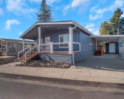 2 Bedroom 2BA 1248 ft Mobile Home For Rent in Salem, OR