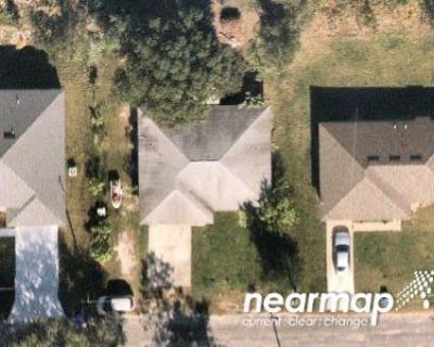 3 Bed 2.0 Bath Bankruptcy Property in Orange City, FL 32763 - 19th St
