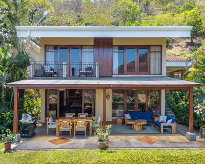 3 Bedroom 2.5BA House Vacation Rental in Bahia Pez Vela Villa at 22, Playa Ocotal, Gu