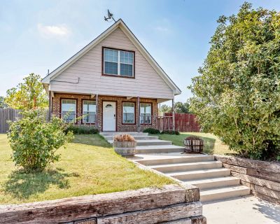 3 Bedroom 2BA 1488 ft Apartment For Rent in Boyd, TX