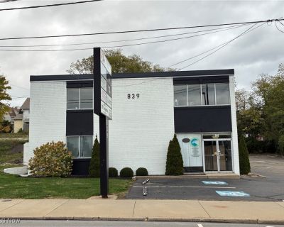 Commercial Property For Sale in Akron, OH