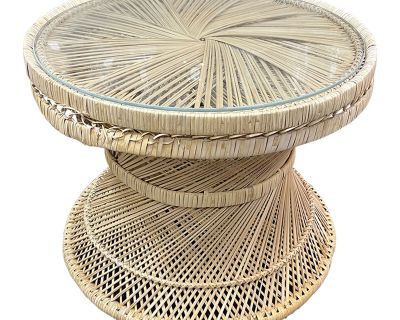 1970s Vintage Round Wicker Rattan Glass Top Side Table
