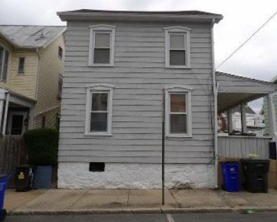 3 Bed 1.5 Bath Foreclosure Property in Hagerstown, MD 21740 - John St