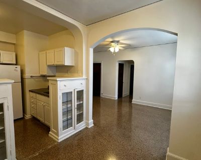 Furnished Room for Rent - 1 BR_Shorewood FIRST MO FREE