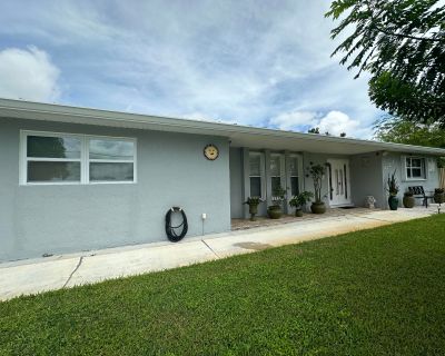 3 Bedroom 2BA 1926 ft Single Family House For Sale in Port Saint Lucie, FL