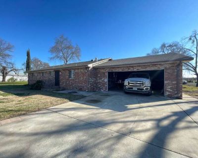 3 Bedroom 2BA 0 ft Pet-Friendly Apartment For Rent in Sutter County, CA