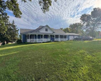 4 Bedroom 2BA 1577 ft Single Family Home For Sale in LAWTON, IA