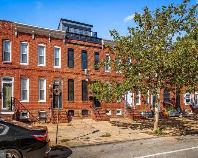 4 Bedroom 5BA 2302 ft Apartment For Rent in Baltimore, MD