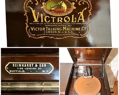Victor Victrola Talking Machine Phonograph Player with 150+ assorted records