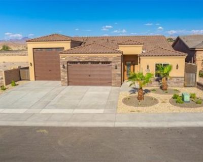 3 Bedroom 2BA 1841 ft Single Family House For Sale in Bullhead City, AZ