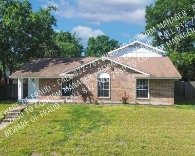 1745 Crystal Way. Location, location, location! Walk to an elementary school and get to anywhere in the metroplex with ease! This neighborhood in Plano is surrounded by parks, playgrounds, creeks, green space, restaurants, and retail. Step inside and you'll be greeted by tall ceilings and plenty of natural light. The open floor plan connects you with the kitchen and bonus room (converted garage...