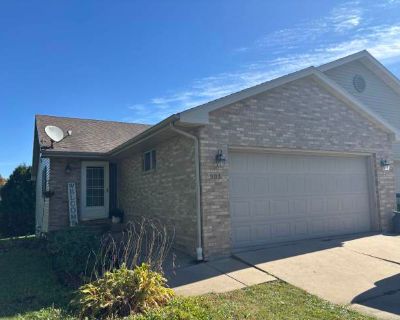 4 Bedroom 2BA 1816 ft Pet-Friendly Apartment For Rent in DeForest, WI