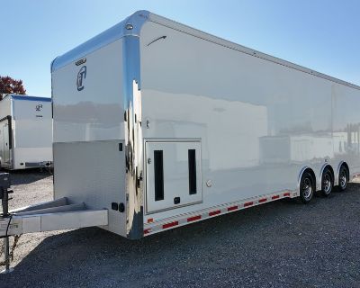 New 32' Intech Icon 102" Wide Body Tag Trailer