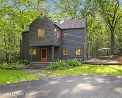3 Bedroom 1BA 1133 ft Apartment For Rent in Woodstock, NY