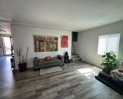 Stunning Stylish House w/ Art Studio + Backyard (Has an Apartment). Room in the 5 Bedroom 3BA...