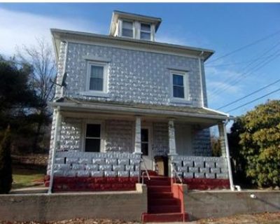 6 Bed 3.0 Bath Preforeclosure Property in Norwich, CT 06360 - Copper St