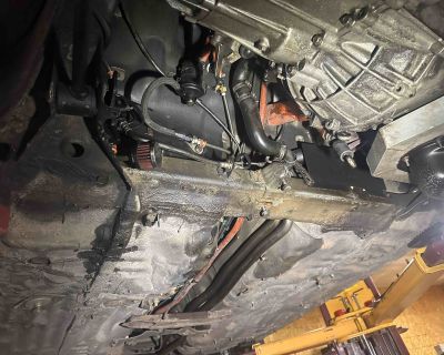 WTB Chassis half of front engine/trans mount