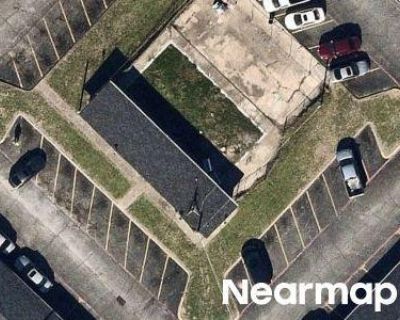 Preforeclosure Property in Dallas, TX 75235 - Harry Hines Blvd