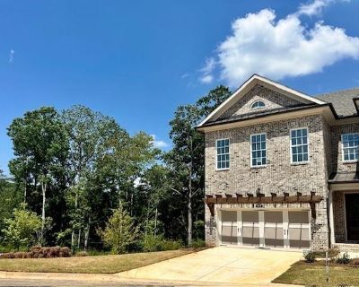 4 Bedroom 3BA 3018 ft Townhouse For Sale in Johns Creek, GA