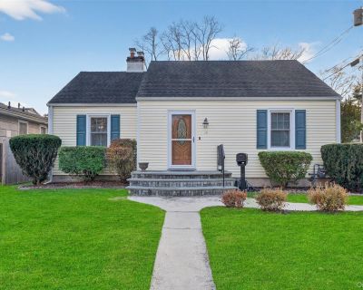 2 Bedroom 1BA 918 ft Single Family House For Sale in Poughkeepsie, NY