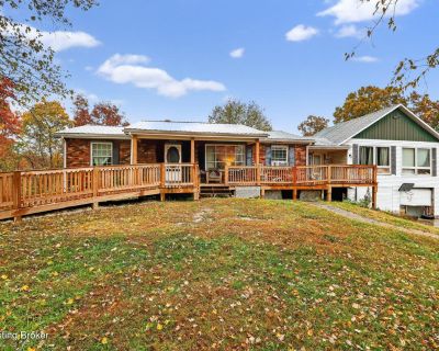 3 Bedroom 1BA 1400 ft Single Family House For Sale in Clay City, KY