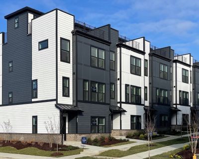 3 Bedroom 3BA 1985 ft Townhouse For Sale in Nashville, TN