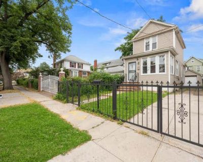 2 Bedroom 2BA 1020 ft Single Family Home For Sale in SAINT ALBANS, NY