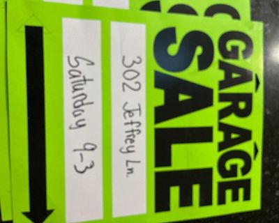 Yard sale in Glen Gardner
