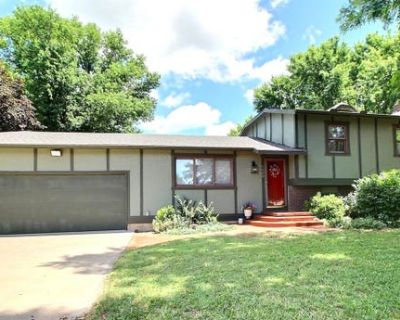 4 Bedroom 2BA 1630 ft Single Family Home For Sale in ROSE HILL, KS