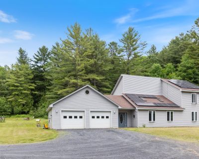 3 Bedroom 3BA 2211 ft Single Family House For Sale in Barre Town, VT
