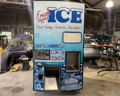 '20 Kooler Ice IM1000 Ice/Water Vending Machine RTR# 3113115-01