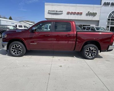 2025 Ram 1500 LARAMIE CREW CAB 4X4 5'7 BOX