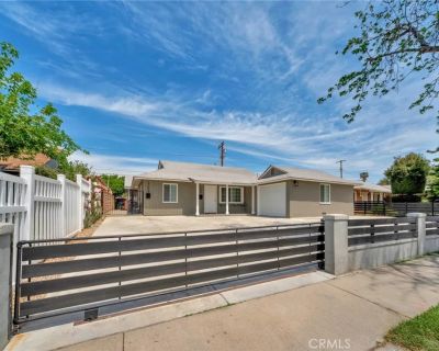 3 Bedroom 2BA 1200 ft Condo For Rent in Van Nuys, CA