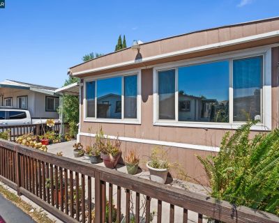 2 Bedroom 2BA 1140 ft Mobile Home For Sale in Bay Point, CA